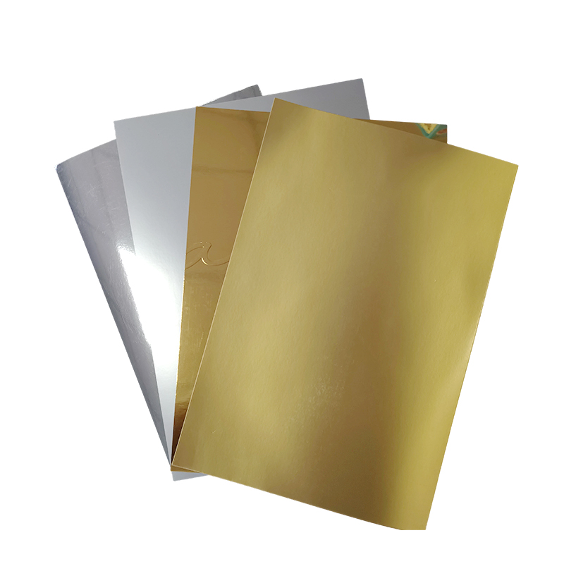 Karton z folii aluminiowej
